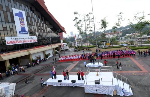 KL01_25112017_RAPTAI_UMNO_BN201711161667