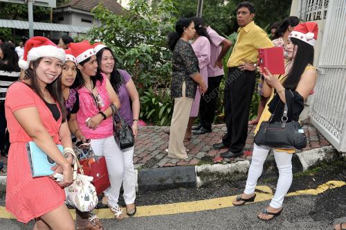 KL01_25122013_TINJAUAN