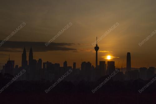 MATAHARI TERBIT DI KUALA LUMPUR
