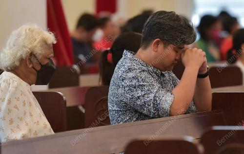 TINJAUAN SAMBUTAN HARI NATAL