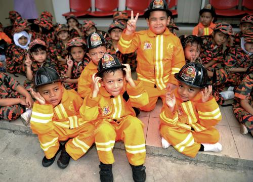 KL01_26012016_HIMPUNAN_BOMBA