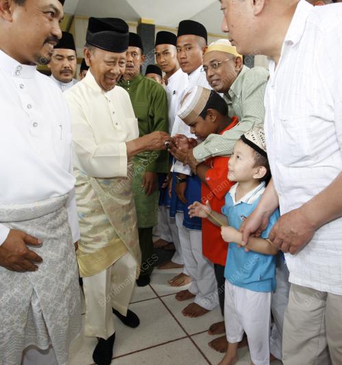 SULTAN ABDUL HALIM MU'ADZAM SHAH