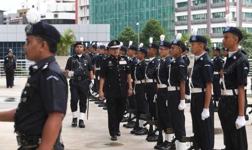 KL01_26042018_KOR_POLIS_BN201804256529