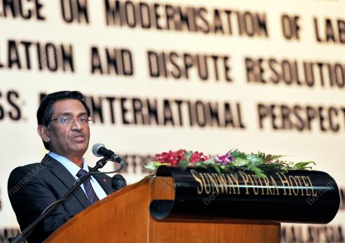 KL01_26062012_CONFERENCE