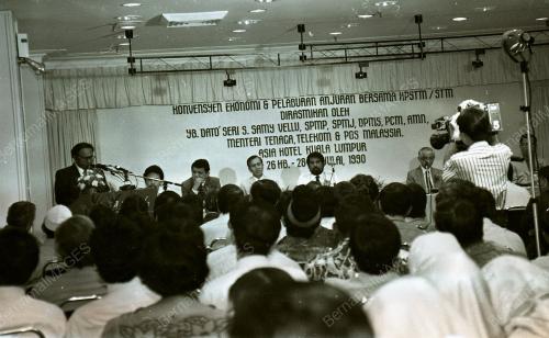 SAMY VELLU