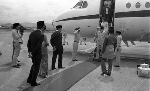 KL01_27012015_AGONG_TUDM