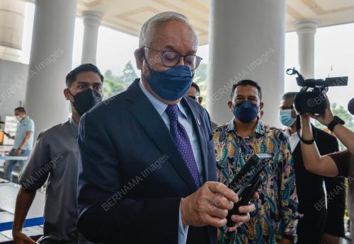 DATUK SERI NAJIB TUN RAZAK