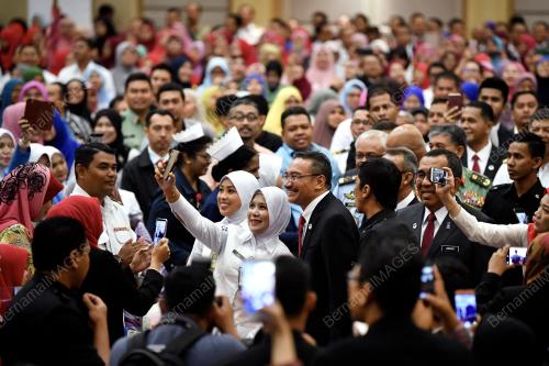 KL01_27022018_AMANAT_BN201802260130