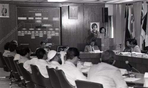 SIDANG AKHBAR
