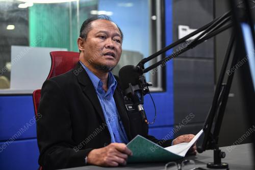 DATUK ADNAN HUSSAIN