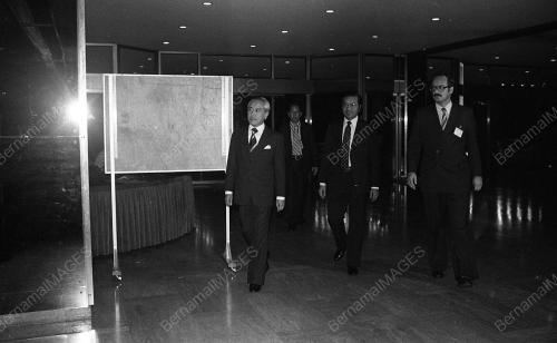 DR. MAHATHIR BIN MOHAMAD