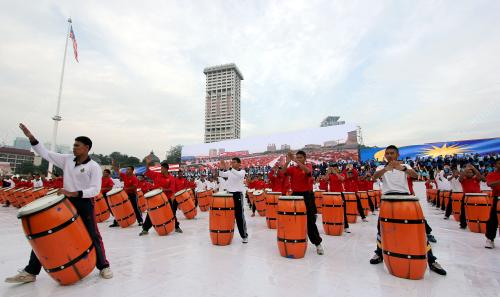 KL01_27082015_RAPTAI