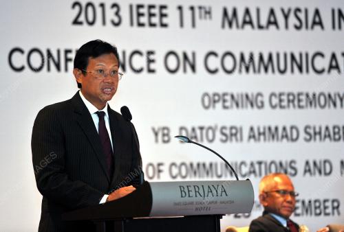 KL01_27112013_IEEE