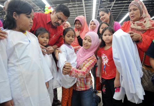 KL01_27122014_PUTERI
