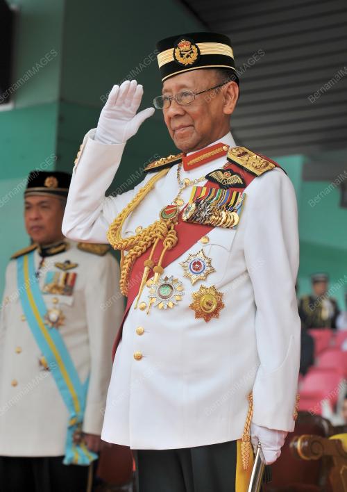 KL01_28012012_AGONG