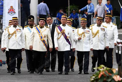 KL01_28092017_DBKL_BN201709276700