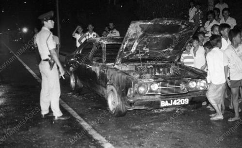 KERETA TERBAKAR