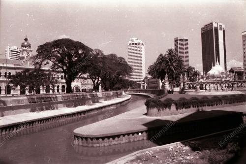 SUNGAI GOMBAK