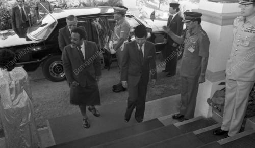 KL01_29012015_MENGHADAP_AGONG