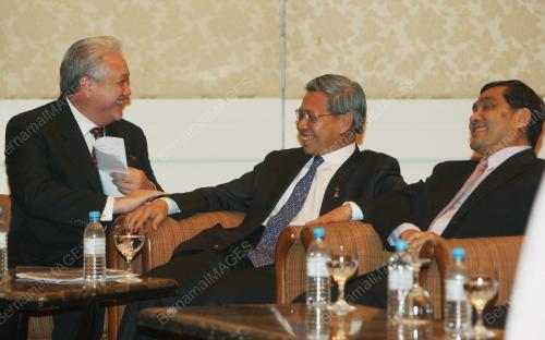 MUSTAPA MOHAMED