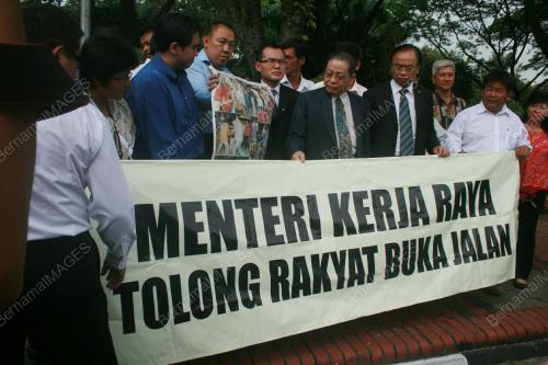 LIM KIT SIANG