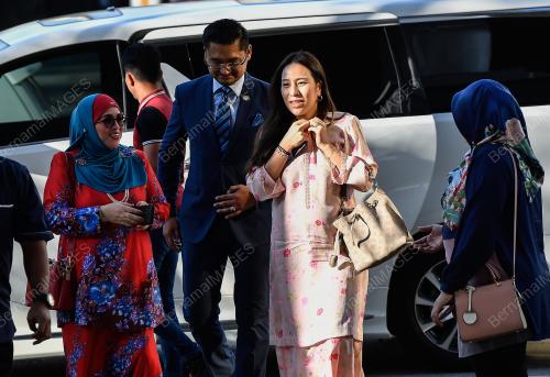 NOORYANA NAJWA NAJIB