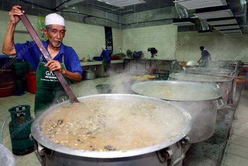 KL01_29062014_BUBUR_LAMBUK