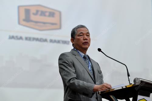 DATUK SERI FADILLAH YUSOF