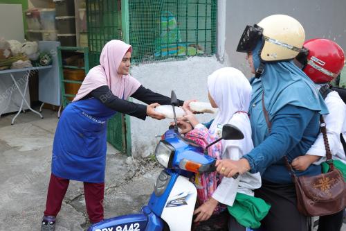 HAFIZAH MOHAMED YATIM