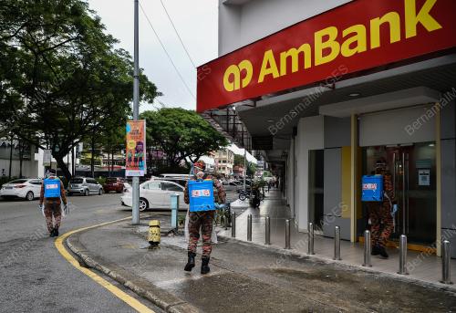OPERASI SANITASI AWAM SEKITAR TAMAN MALURI