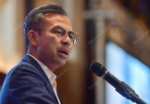 FAHMI FADZIL