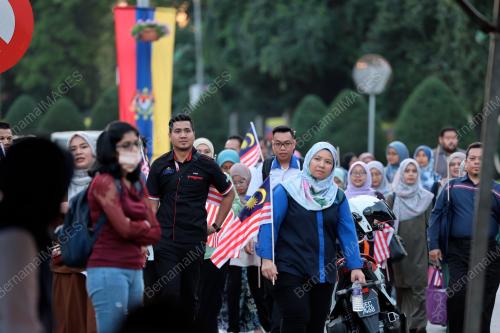 ISTIADAT KEBERANGKATAN BALIK YANG DI-PERTUAN AGONG KE-16