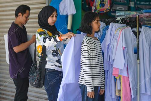TINJAUAN PERSIAPAN SEKOLAH