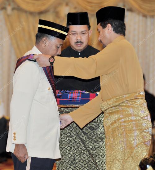 TUANKU MIZAN ZAINAL ABIDIN