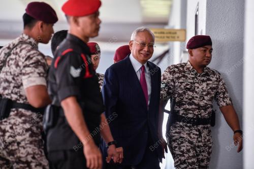 DATUK SERI NAJIB TUN RAZAK