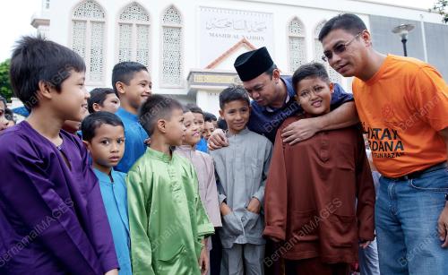 KL01_30112014_BERKHATAN