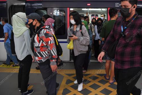 PERTUKARAN WAKTU PUNCAK LRT