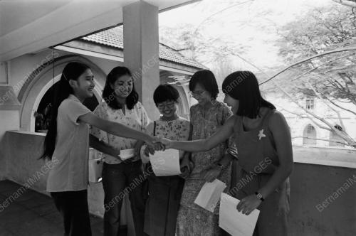 KEPUTUSAN SRP