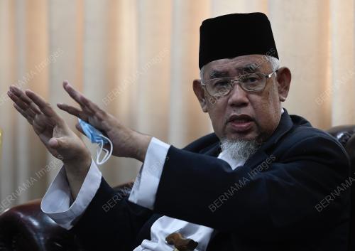 MOHD AZMI ABDUL HAMID