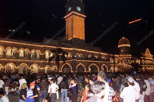 KL02-01_01_2001_TAHUN_BARU_18012016