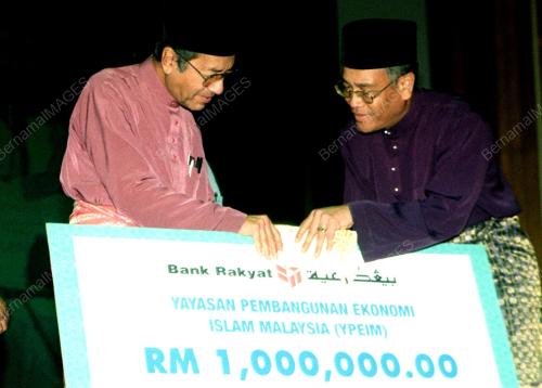 KL02-01_12_2000_PM-AMAL_JARIAH_15012016