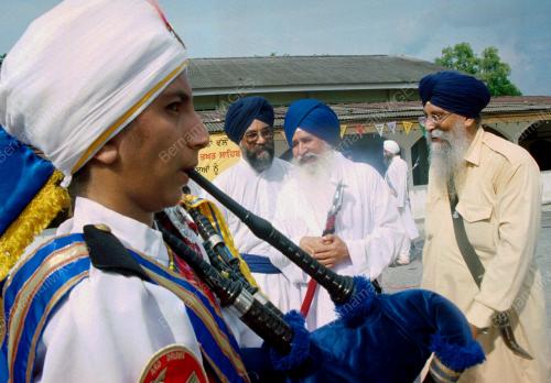 KL02-04_02_2001_SIKH_19012016