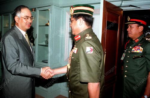 KUNJUNGAN HORMAT