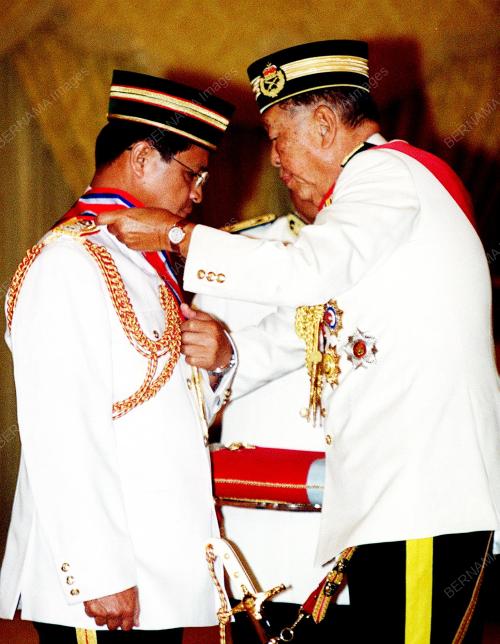 DARJAH KEPAHLAWANAN