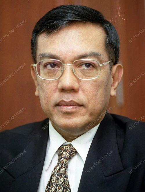 AZLAN ZAINOL