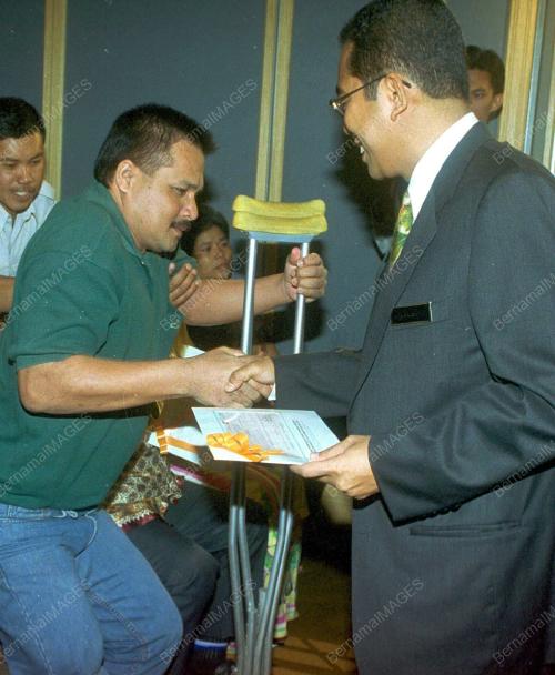 KL02-13_12_2000_SUMBANGAN_15012016