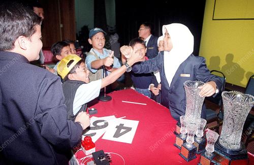 KL02-19_10_2000_TAHNIAH_-_JOHAN_14012016