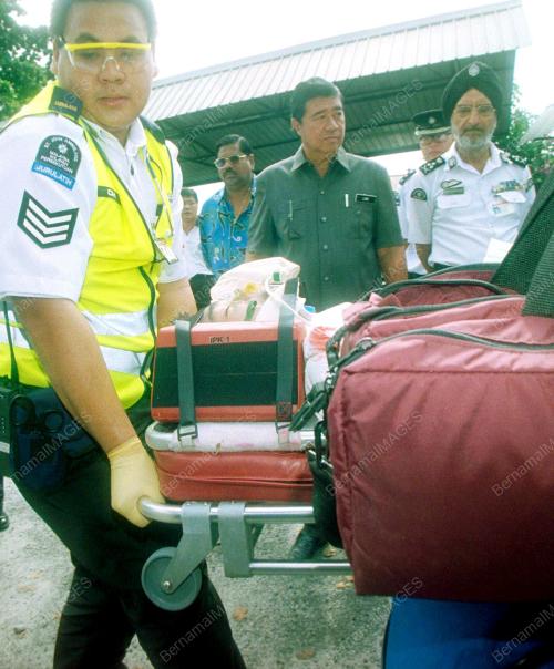 KL02-20_01_2001_ST_JOHN_DEMO_18012016