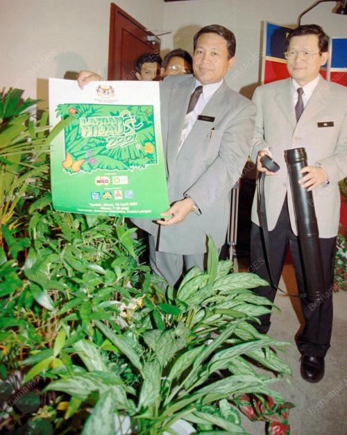 KL02-21_02_2001_POSTER_19012016