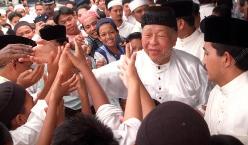 KL02-21_07_2000_AGONG-SALAM_11012016
